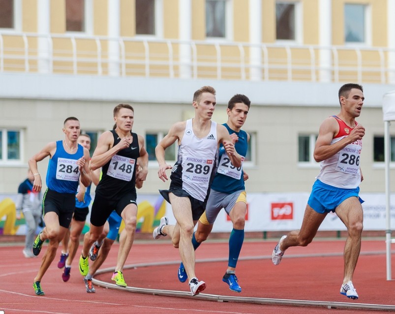 Спортсмены