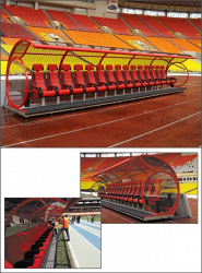 Места для запасных игроков с навесом