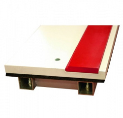 Брусок отталкивания поворотный для длинных прыжков