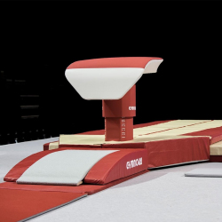 Стол для опорного прыжка модели Montreal. Сертифкат FIG.